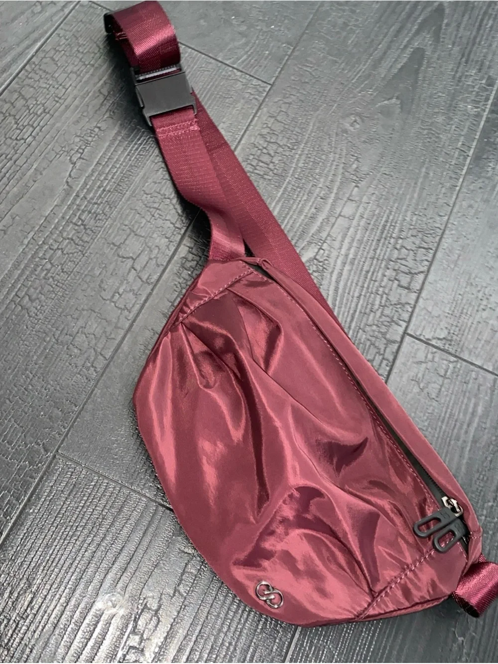 CALIA Carrie Underwood Women's Sling‎ Belt Bag Maroon Burgundy